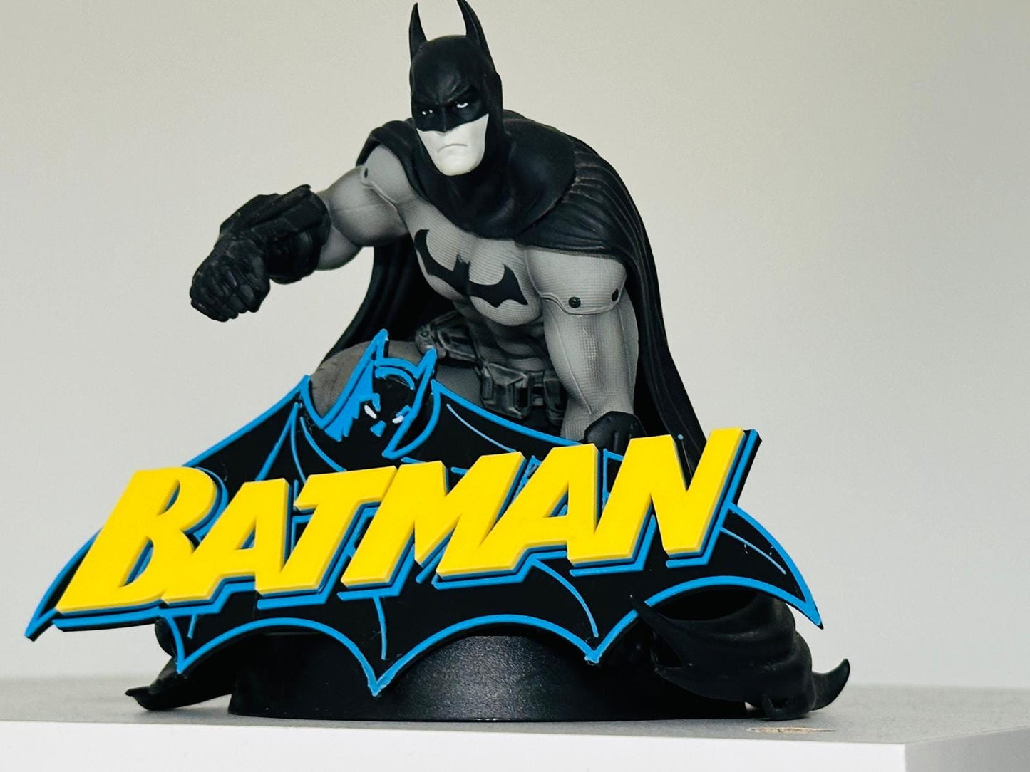 BATMAN 3D Logo Display for MCfARLANE TOYS Action Figures, LEGO, Comics, and More.