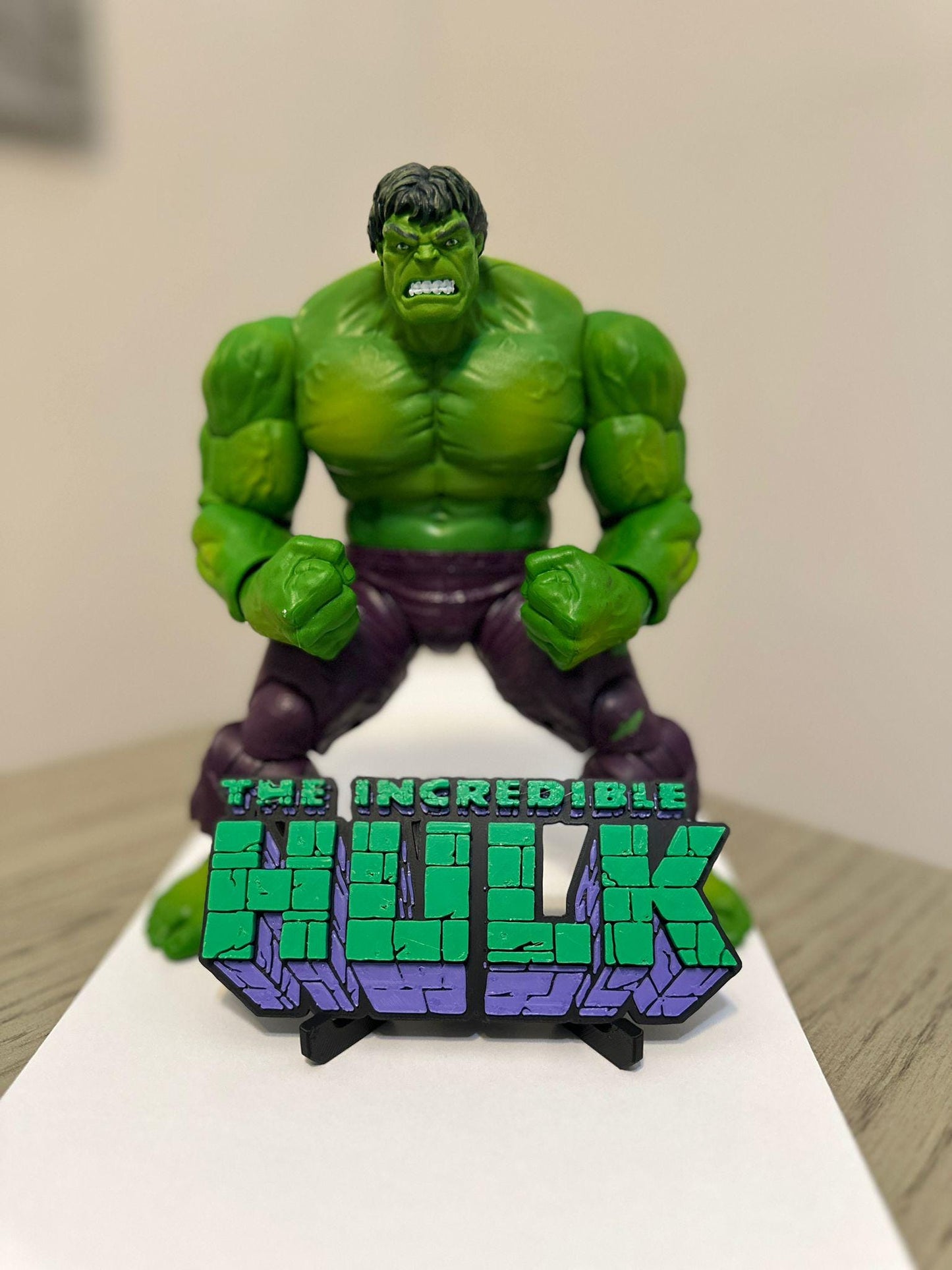 Hulk 3D +Magnetic Logo Display for Marvel Legends Action Figures, LEGO, Comics, and More.